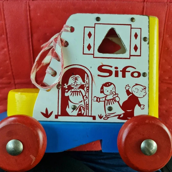 Vtg Sifo 1960's Wooden Shoe Lace Roller Skate Children's Rolling Learning Toy - Picture 1 of 5